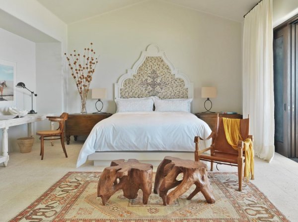 Indoor and outdoor works