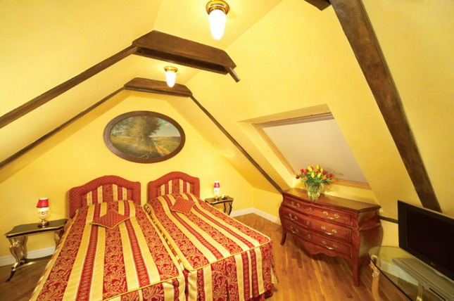 Indoor and outdoor works
