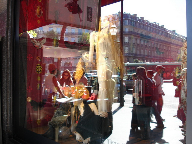 Paris trip - clothes cabinets2