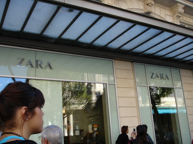 Paris trip - clothes cabinets2