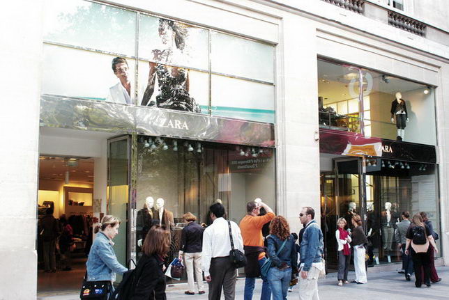 Really making a trip to Paris, the interior and windows