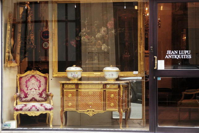 Really making a trip to Paris, the interior and windows