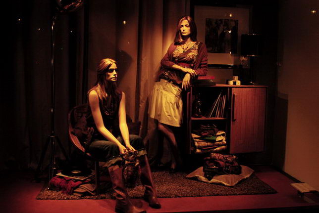 Really making a trip to Paris shop window displays and settings
