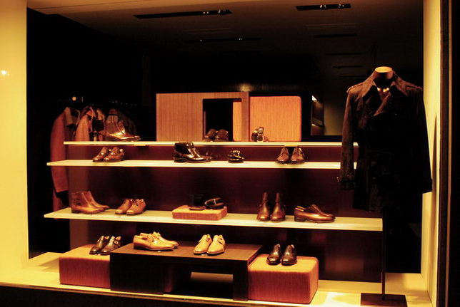 Large stores of Paris and the window display