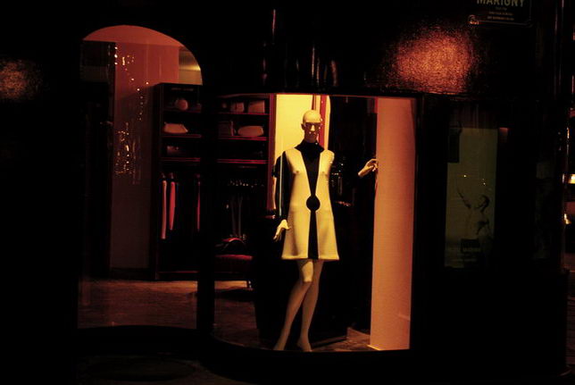 Large stores of Paris and the window display
