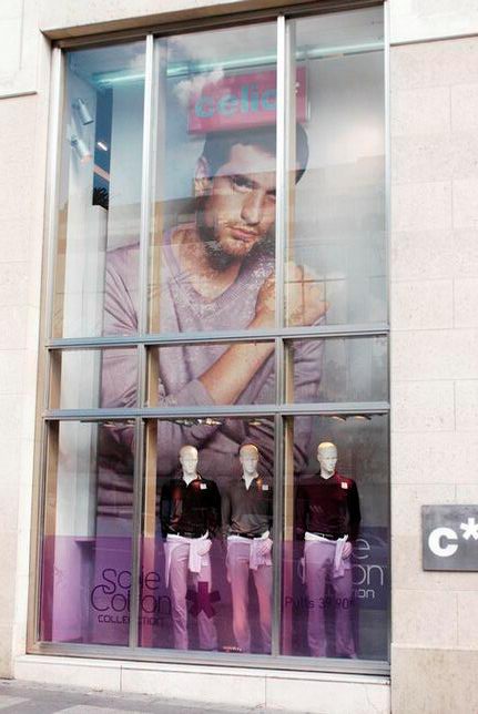 Paris Fashion clothing store Street shooting
