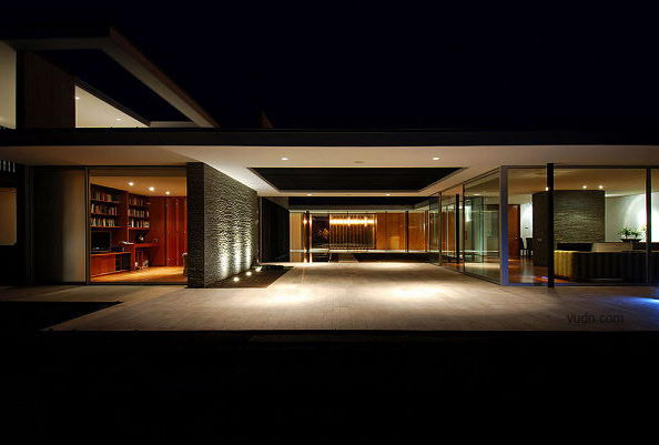Super multi-room home design