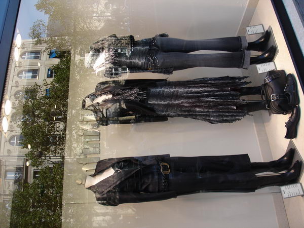 Paris street fashion store windows and Appreciation
