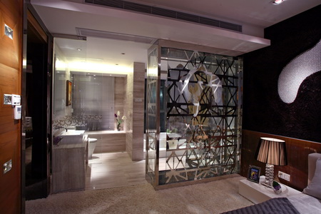 Black and white clear bedroom design