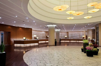 Luxurious and comfortable hotel lobby design