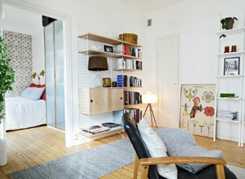 White simple and comfortable home design