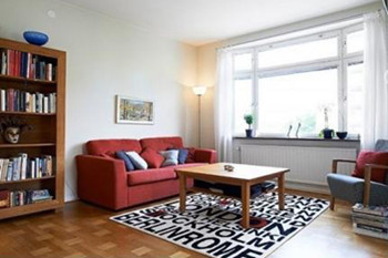 Simple white small space interior design