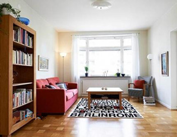 Simple white small space interior design