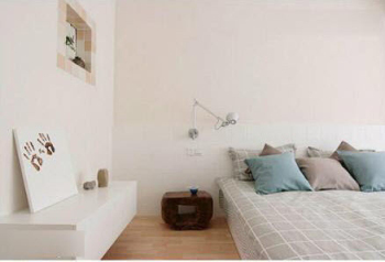 Japanese style simple bedroom design