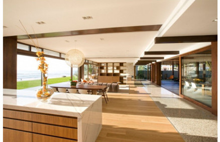 Deluxe wood renovated hotel design-1