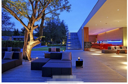 Simple and natural resort hotel design