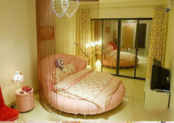 The pink fantasy girls bedroom design