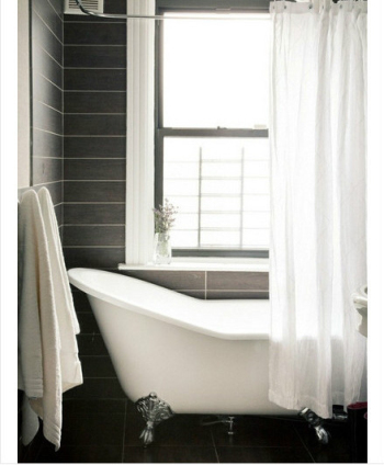 Black-and-white bathroom interior design