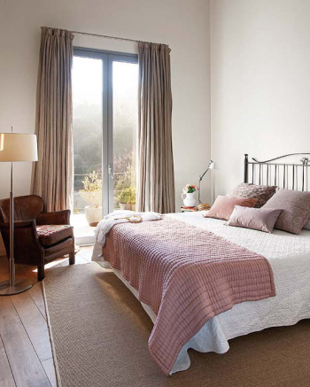 Comfortable bedroom interior design