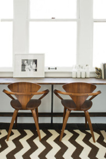 Black table white chair combination model