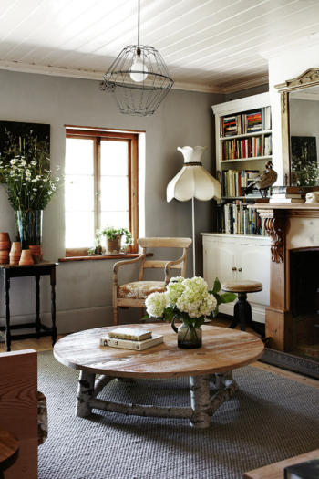 Retro and elegant home furnishing