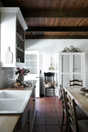 Retro and elegant home furnishing
