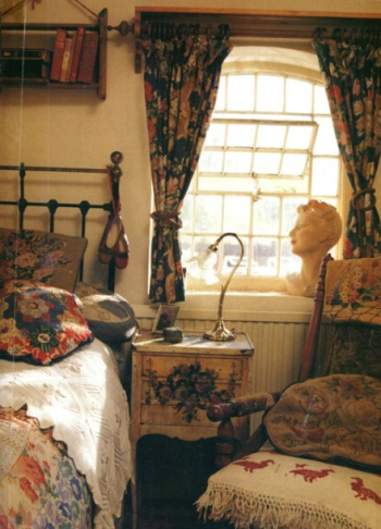 Art retro room