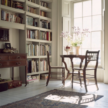 The creative fashionable modern bookshelf