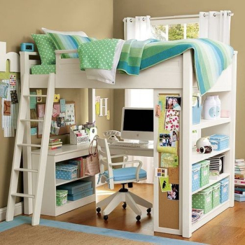 Warm and stylish small room