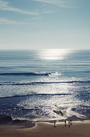 Three senses of the intersection of sea and sky