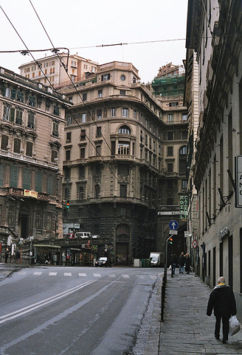 European-style street shooting