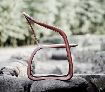 Edge of the circle chair's strength of character