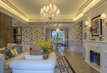 Shirong clear water shore model room European-style garden
