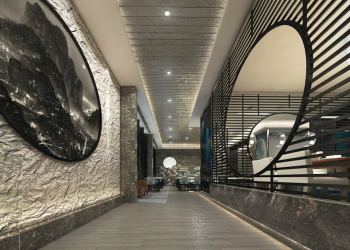 Month grace Chuo Restaurant Bar