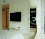 The boss by the end of 2007 to complete renovation of the house